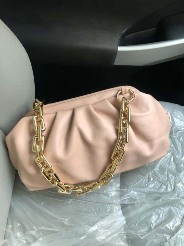 Cloud Bag With Chain