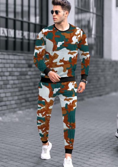Camouflage Print Tracksuit with long sleeves