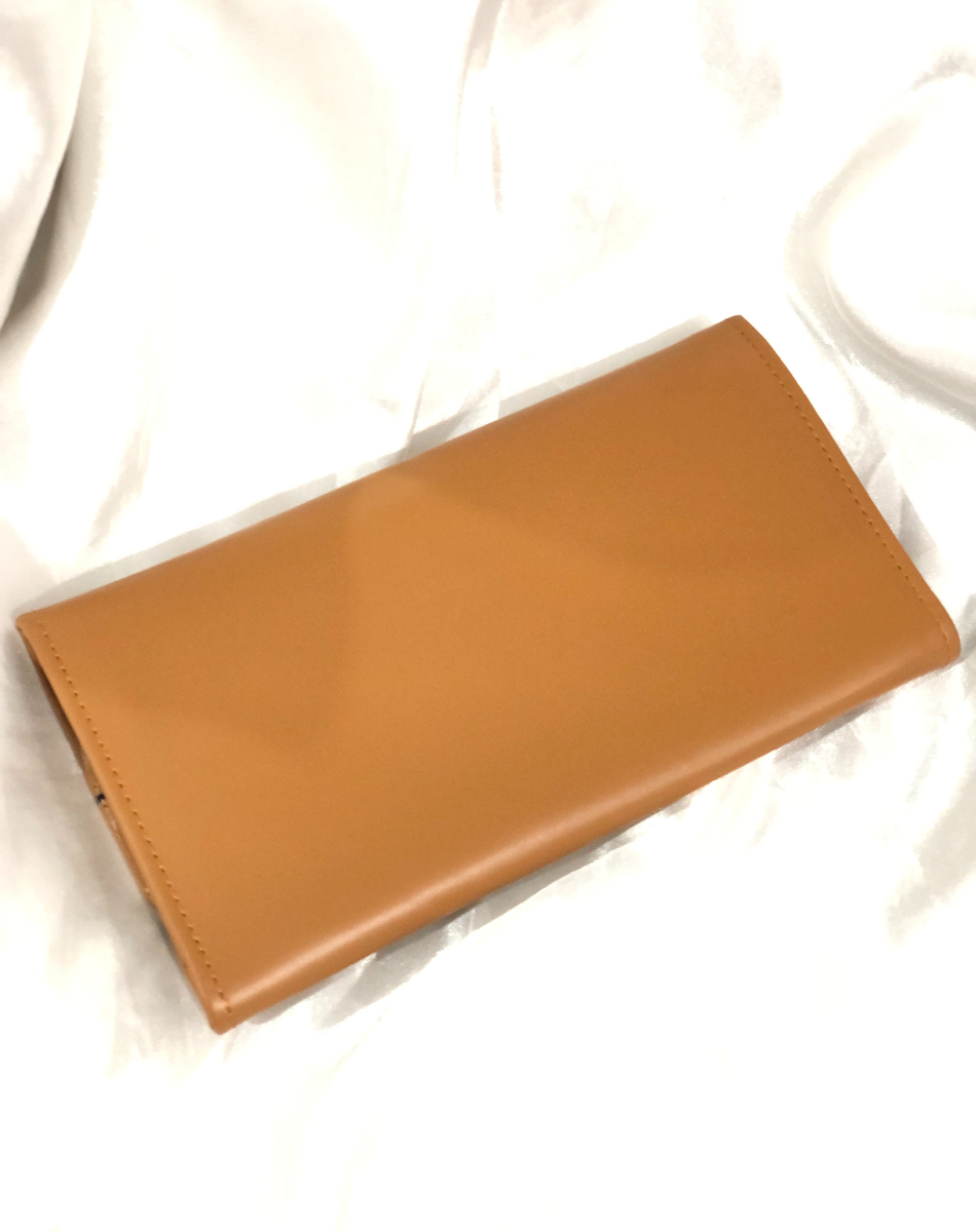 Classic Carry Leather Wallet (Camel) (3)