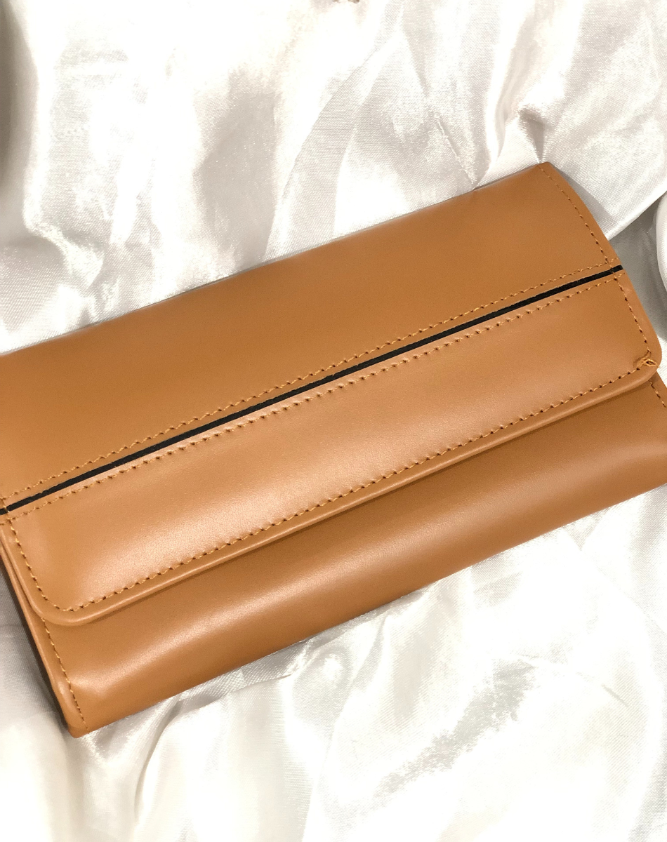 Classic Carry Leather Wallet (Camel)