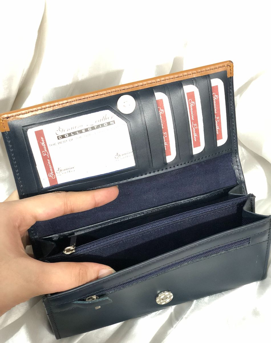 The Everyday Leather Wallet (Deep Blue)