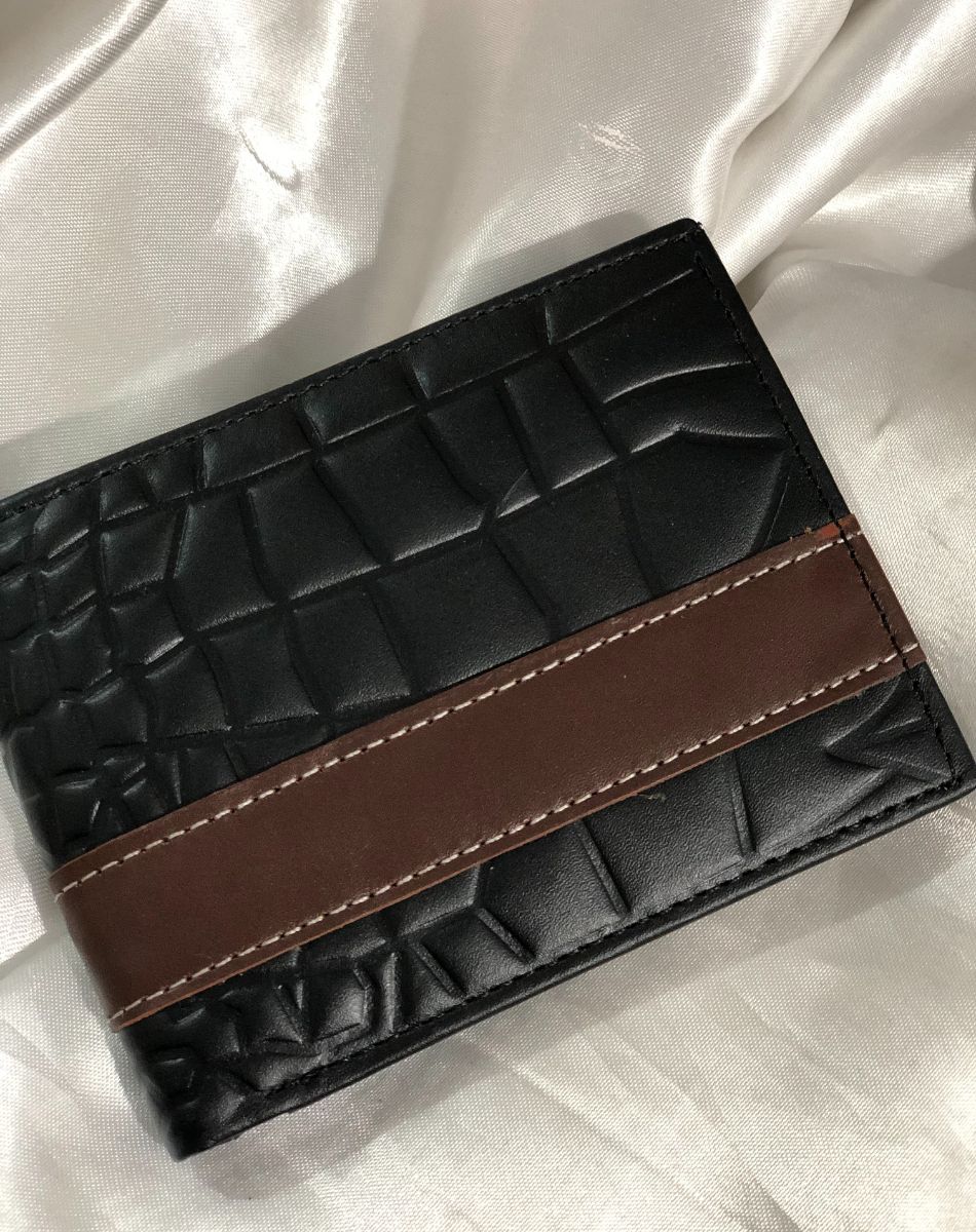 Crocodile Leather Wallet For Men (Black)