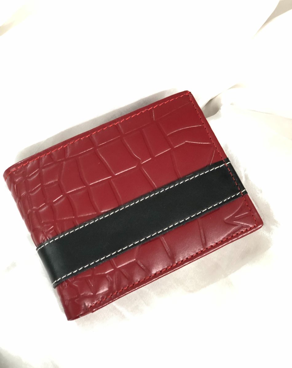 Crocodile Leather Wallet For Men (Maroon)