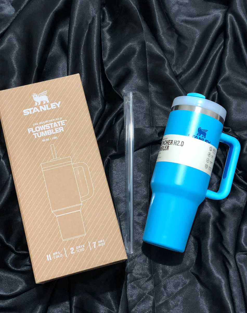 Stanley The Quencher H2.0 Flowstate Tumbler – Sky Blue