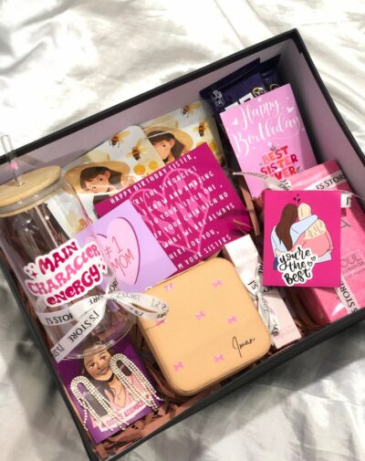 The Main Character Energy Box - Full Gift Box For Her with Customized Tumbler, Jewelry Organizer, Perfume, and Snacks from J’s Store.